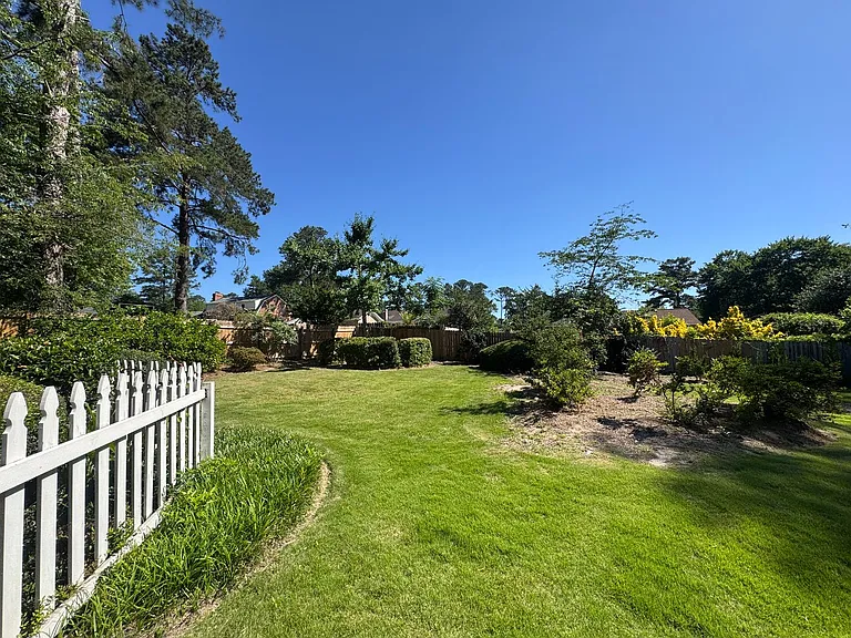 138 Wood Creek Dr — Photo 42