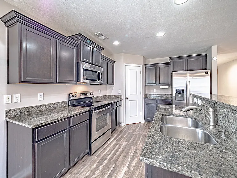 1586 Ruger Dr — Photo 23