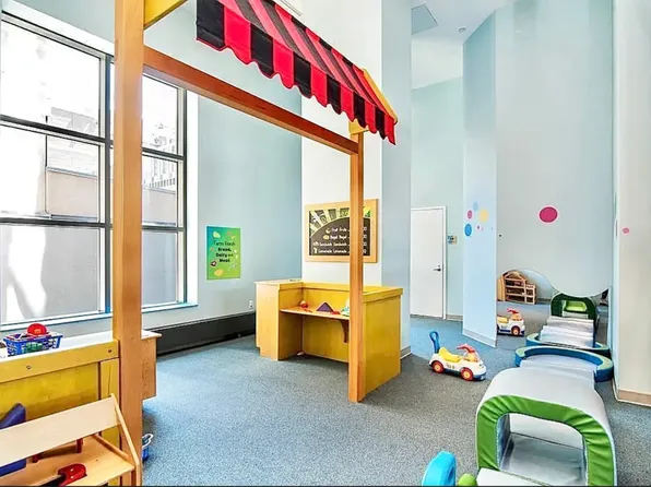 10 West End Avenue image 17 of 19