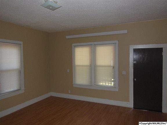 5th image of 813 Magnolia Dr NW