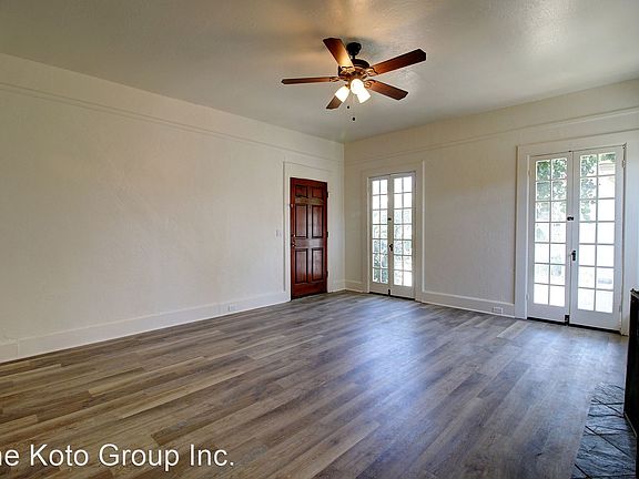 4th image of 1619 Bath St #1621-A