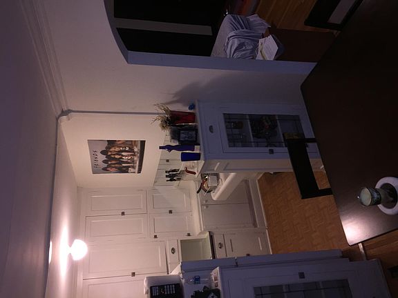 4th image of 2612 Fremont Ave S APT 203