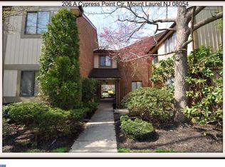 206A Cypress Point Cir #2061, Mount Laurel, NJ 08054