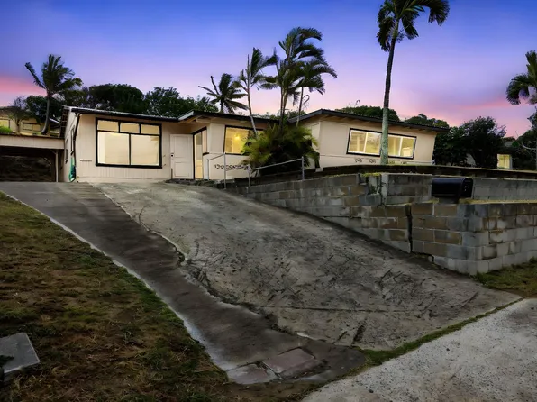 147 S Papa Ave, Kahului, HI 96732