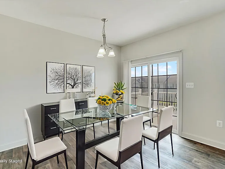 155 Cartledge Ln — Photo 5