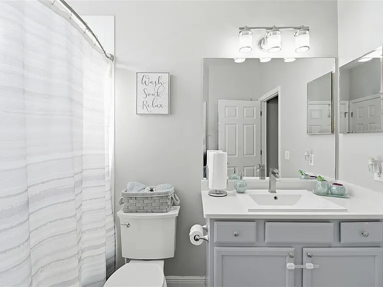 119 Elissar Dr — Photo 37