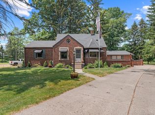 11251 Chicago Rd, WARREN, MI 48093