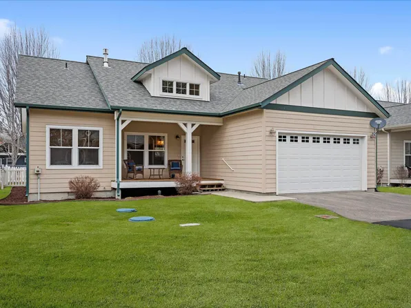 424 Becker Ln, Dover, ID 83825