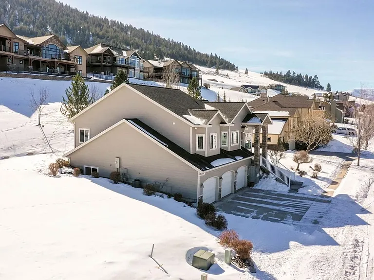 5206 Laree Ct — Photo 6