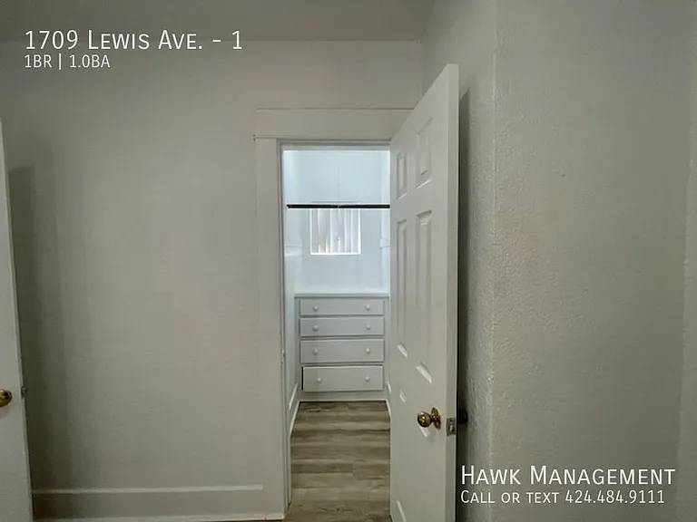 1709 Lewis Ave #1 — Photo 7