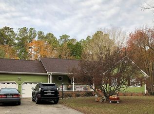 8108 Stillbreeze Dr, Fuquay Varina, NC 27526