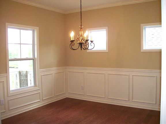 Formal Dining