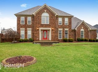 10500 Waycross Ave, Louisville, KY 40229