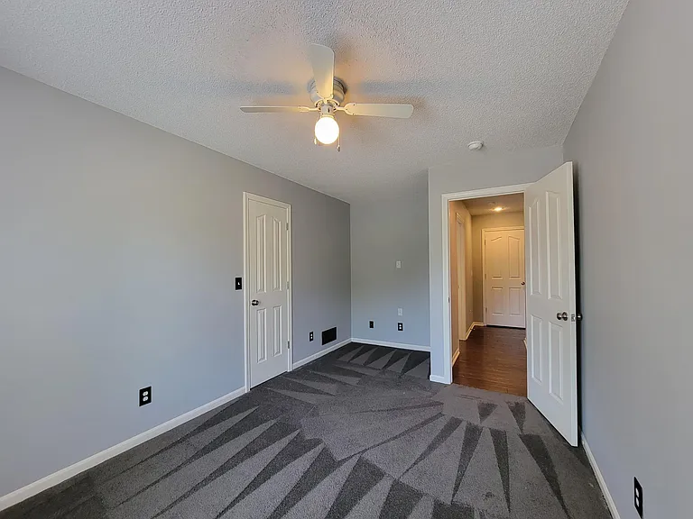 1865 W Ferrel Dr — Photo 16