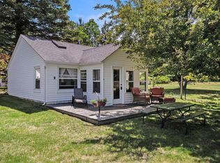 7104 Arrowhead Shores Ln, Indian River, MI 49749