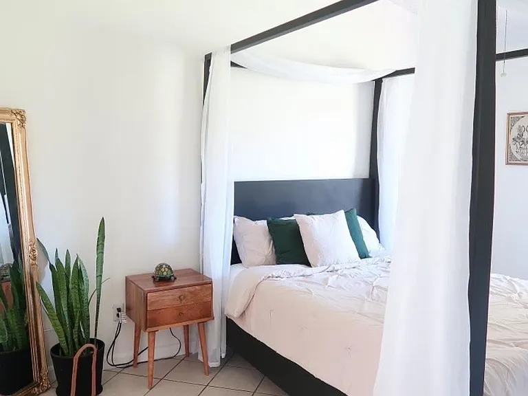 15640 Kensington Trl — Photo 10