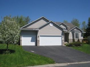 4204 Walnut Rd, Saint Bonifacius, MN 55375