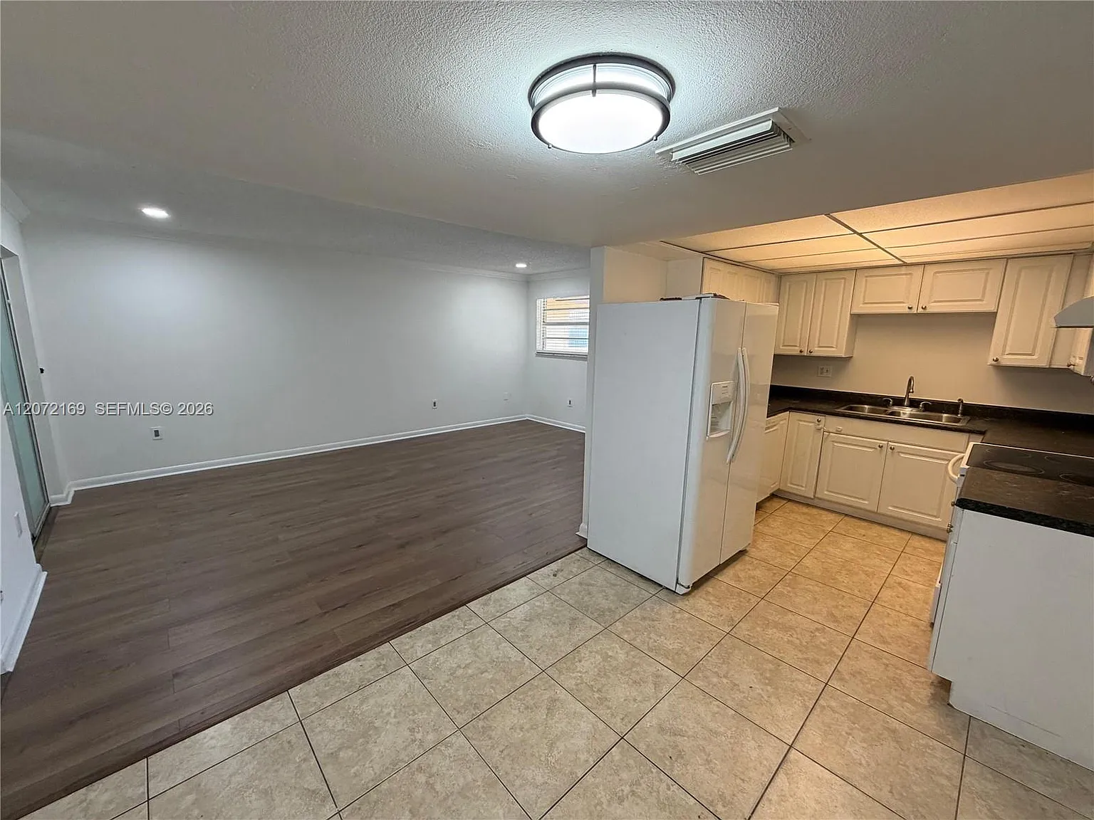 11101 Royal Palm Blvd — Photo 2