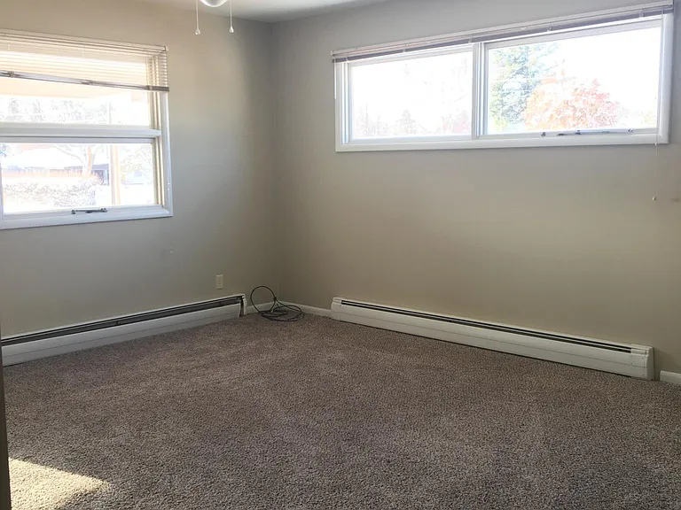 832 11th St E #1 — Photo 7