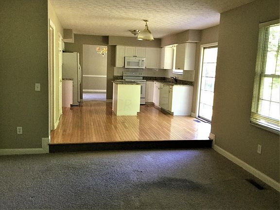 5th image of 2183 Wagontrail Dr