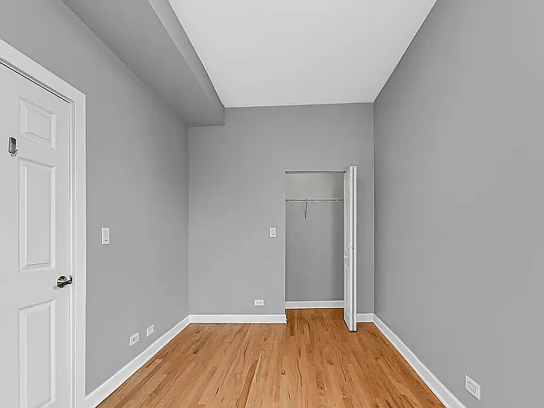 3421 W Armitage Ave #1 — Photo 5