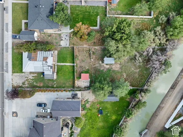10689 S 2200 E, Salt Lake City, UT 84109