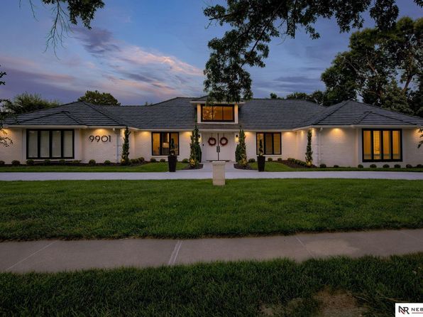 9901 Broadmoor Rd, Omaha, NE 68114