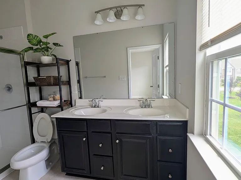 3317 Argent Ln — Photo 4