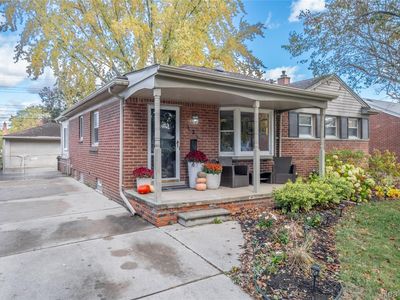 320 W Sunnybrook Dr, Royal Oak, MI, 48073