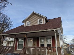 2819 Vincent St, Cuyahoga Falls, OH 44221