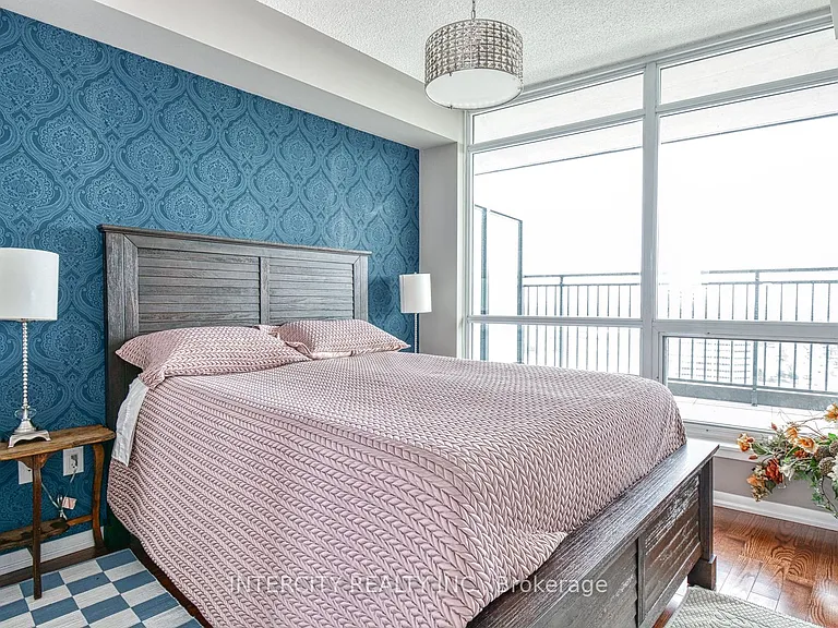 800 Lawrence Ave W #2014 — Photo 12