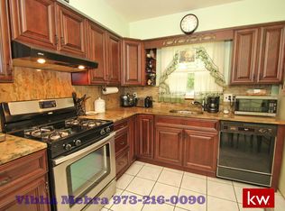 26 Sylvan St, Lincoln Park, NJ 07035