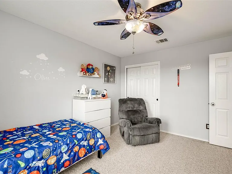 12221 Buzz Schneider Ln — Photo 22