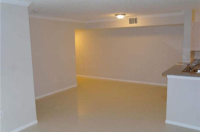 1st image of 2427 Centergate Dr APT 206