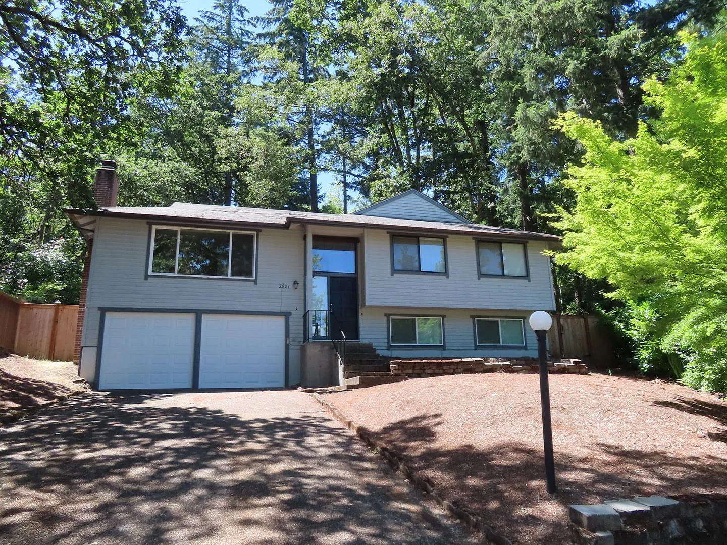 2824 Miramonti Dr photo 1