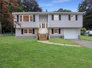 5489 Berkshire Valley Rd, Oak Ridge, NJ 07438