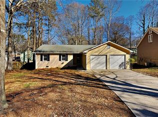 845 Wayside Dr, Lawrenceville, GA 30046