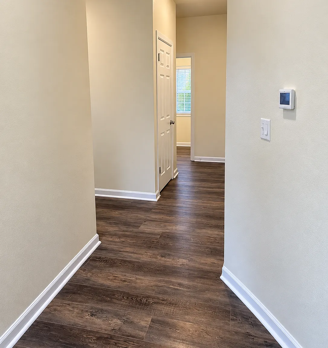 3 bed, 2.5 bath, 1674 sqft, $3,095 — Photo 3