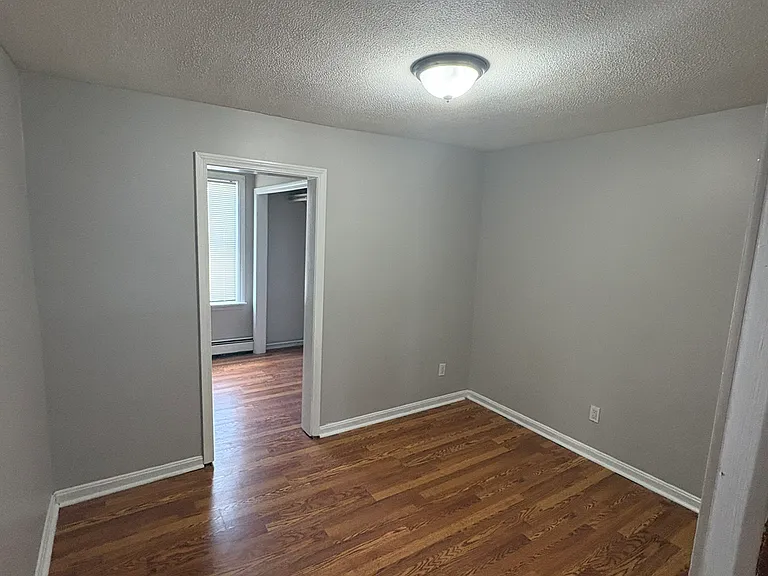 19 Merrick St #2 — Photo 11