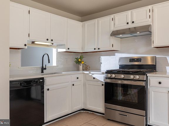 5th image of 7515 Manigold Ct