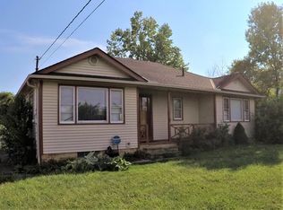 17091 Whitney Rd, Strongsville, OH 44136