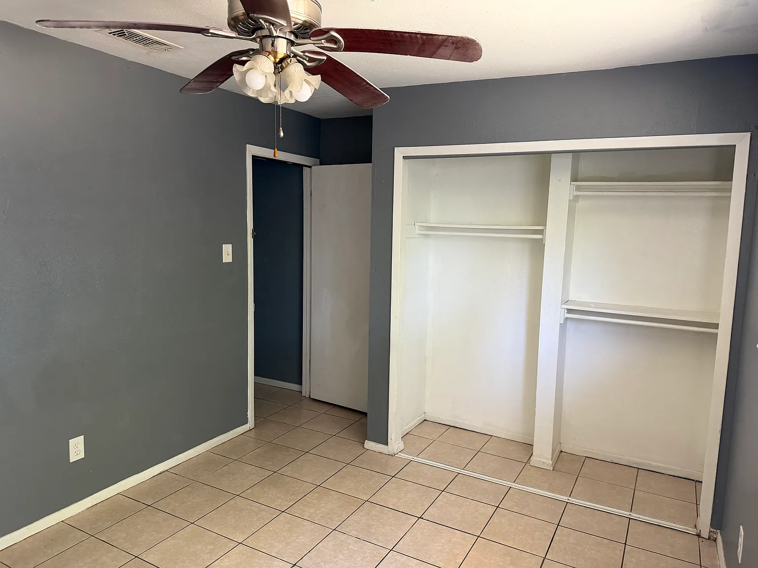 3 bed, 1460 sqft, $2,200 — Photo 4