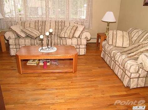 4th image of 20 Woodycrest Dr