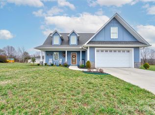 121 Stone Crest Rd, Shelby, NC 28152