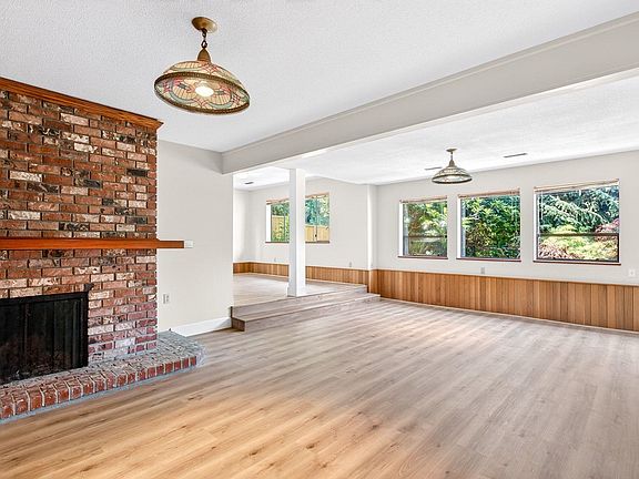 3rd image of 5600 Grousewoods Pl