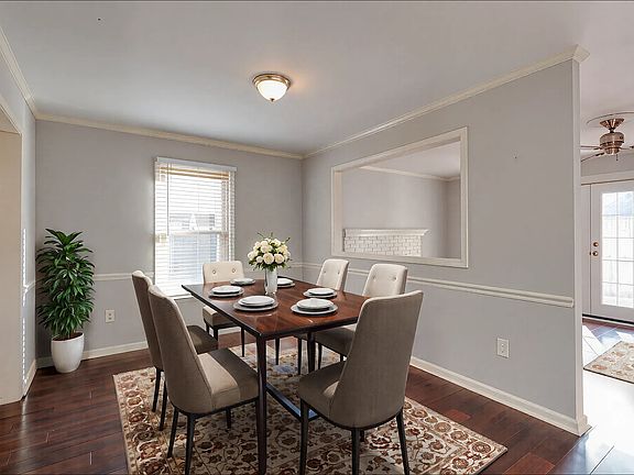 4th image of 439 Westfield Dr