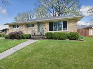 4769 Fairway Dr, Brooklyn, OH