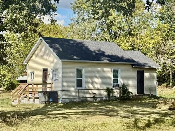 223 Charles St, Toledo, OH 43609