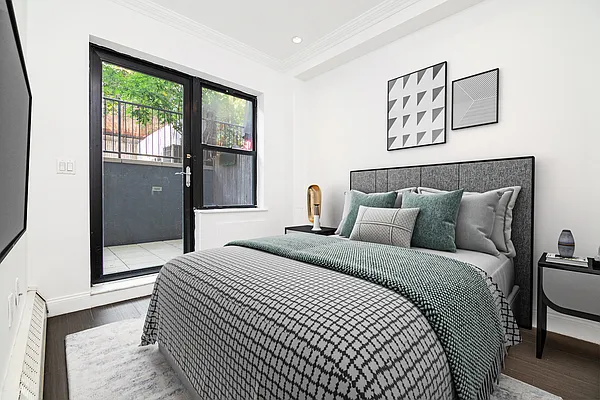 Rented by REAL New York | media 9