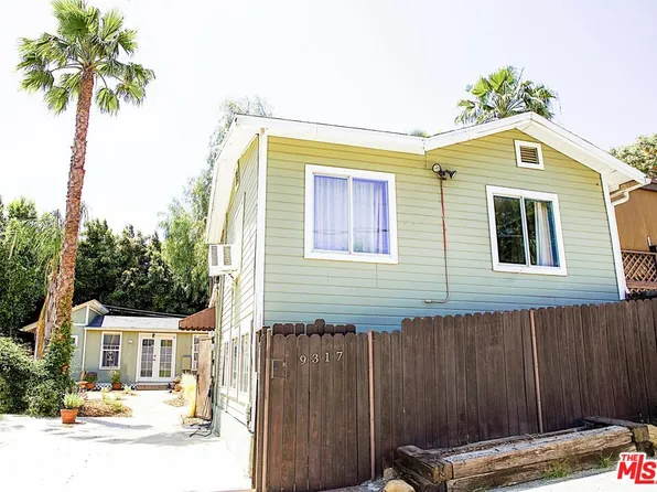 9317 Thompson Ave, Chatsworth, CA 91311